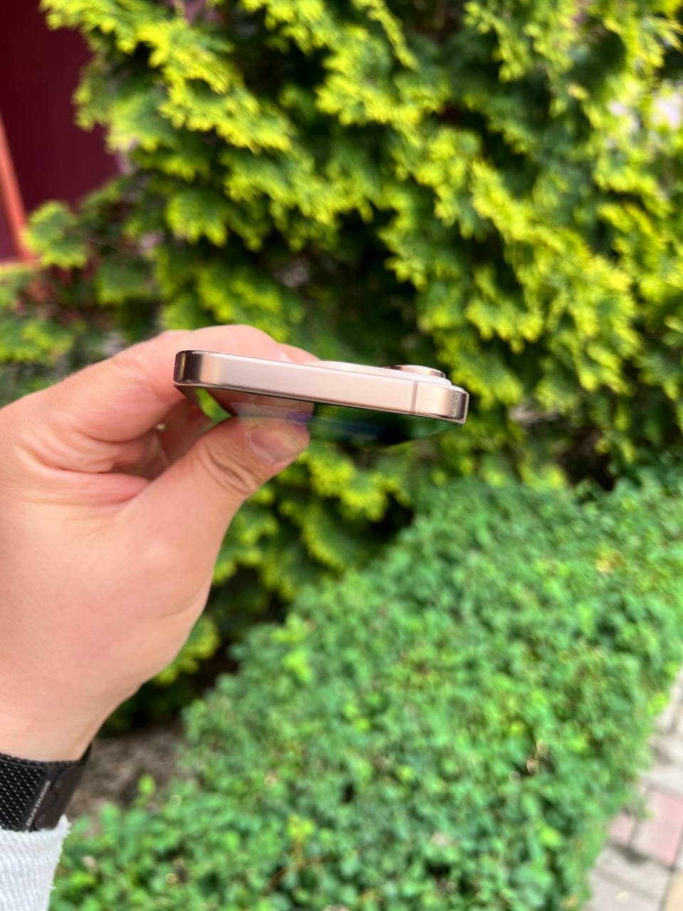 iPhone 16 Pro 128GB White Titanium фото 6