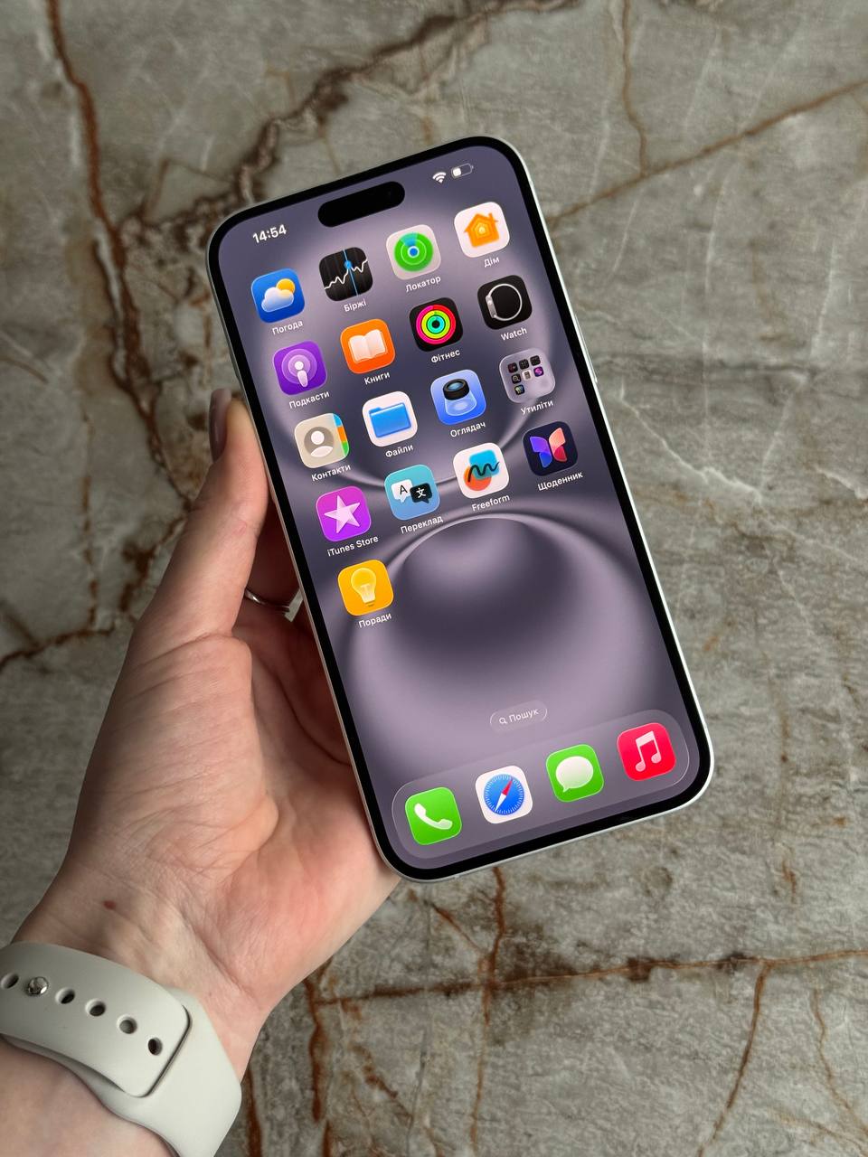 iPhone 16 Plus 256GB — фото 6