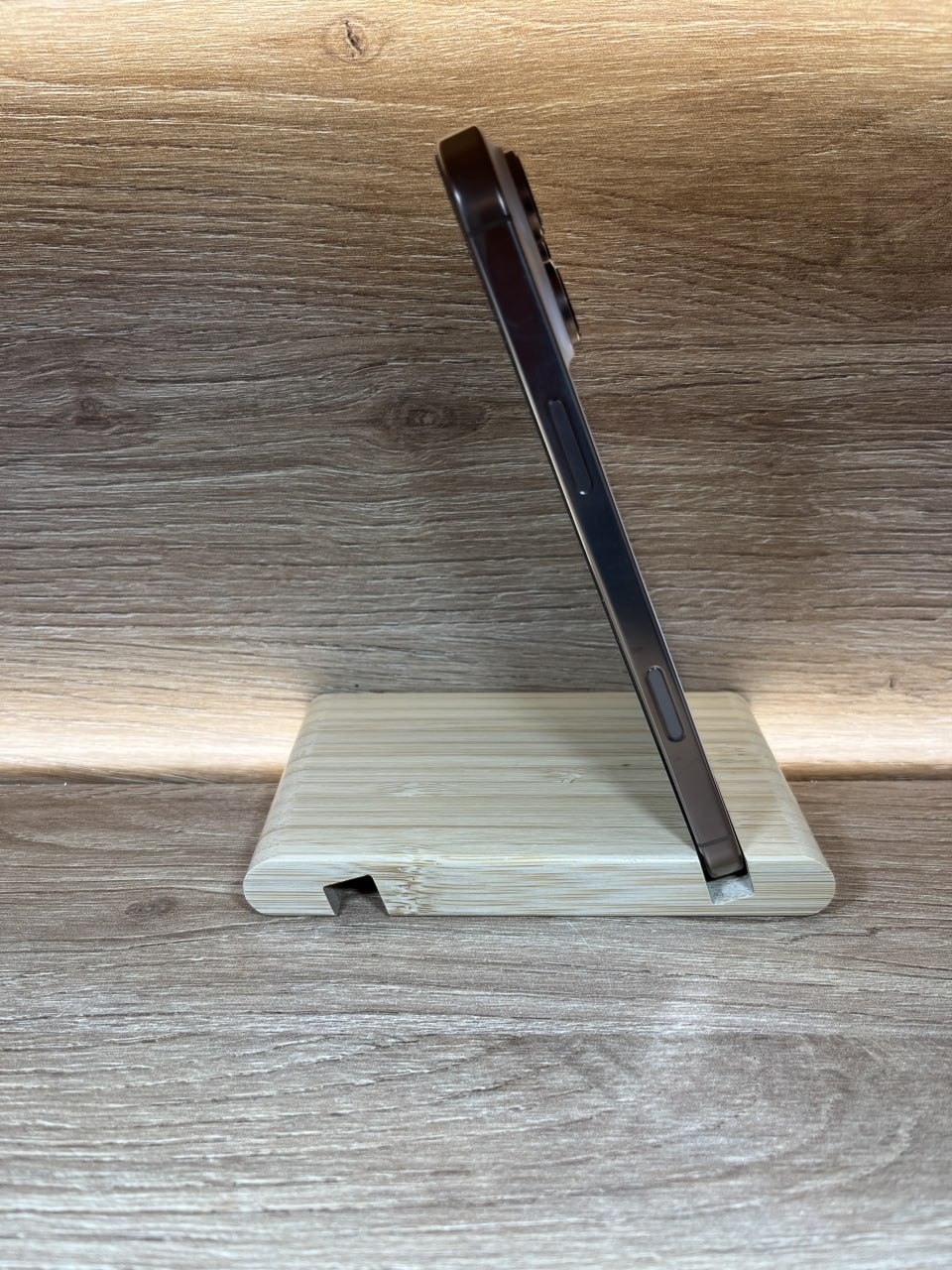 iPhone 16 Pro Max 256GB Desert Titanium фото 4