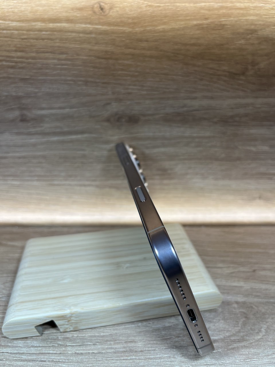 iPhone 16 Pro Max 256GB Desert Titanium фото 5