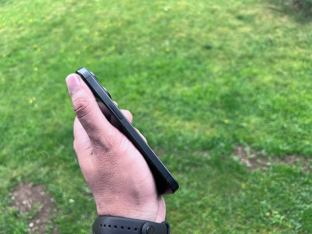iPhone 15 Pro 128GB — фото 2
