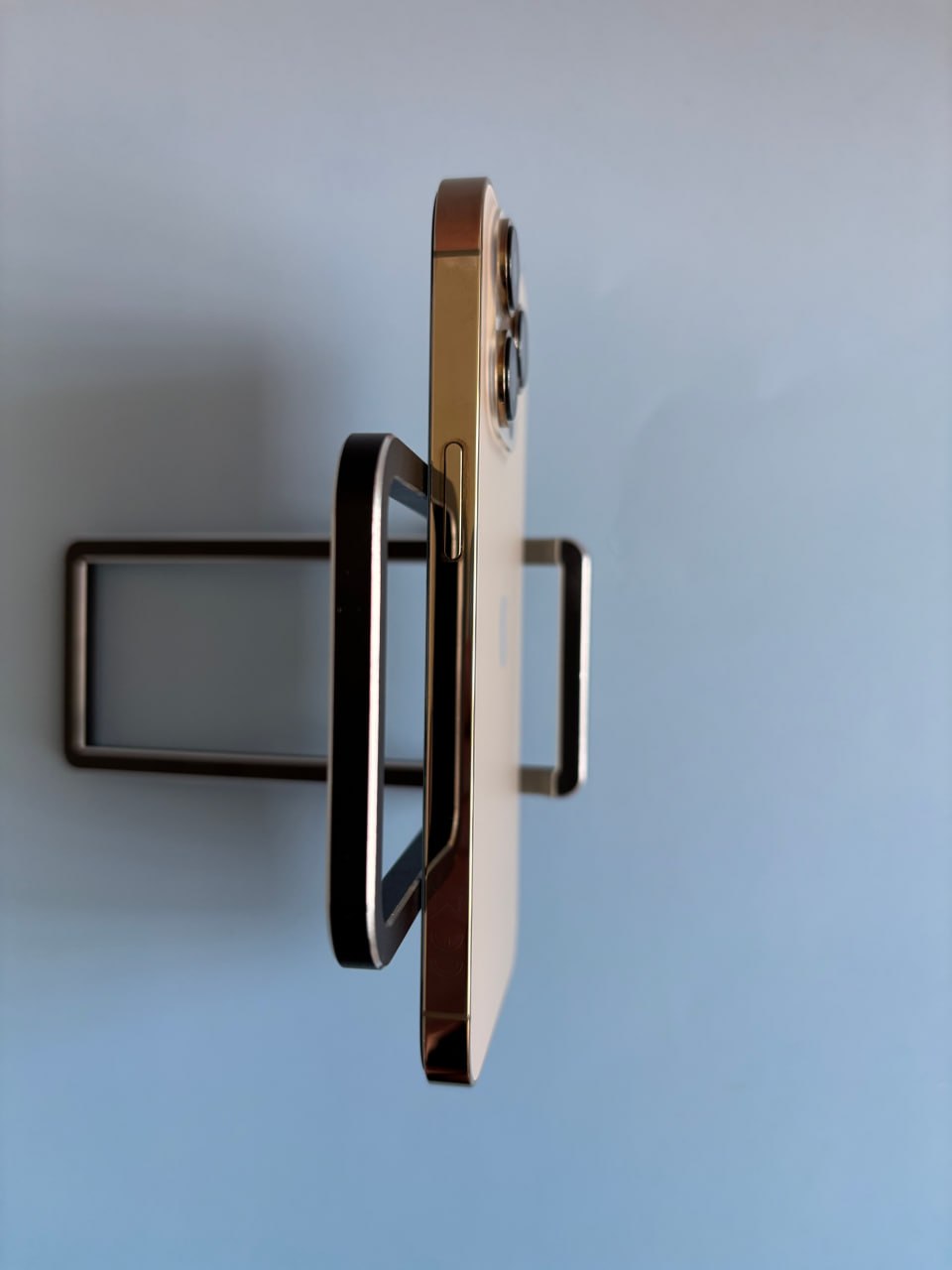 iPhone 13 Pro 256GB Gold фото 5