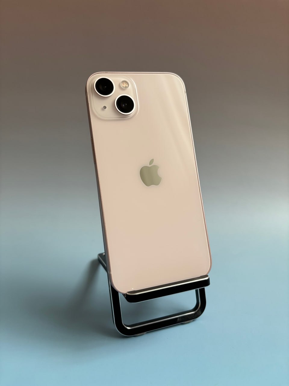 iPhone 13 128GB Blue фото 4