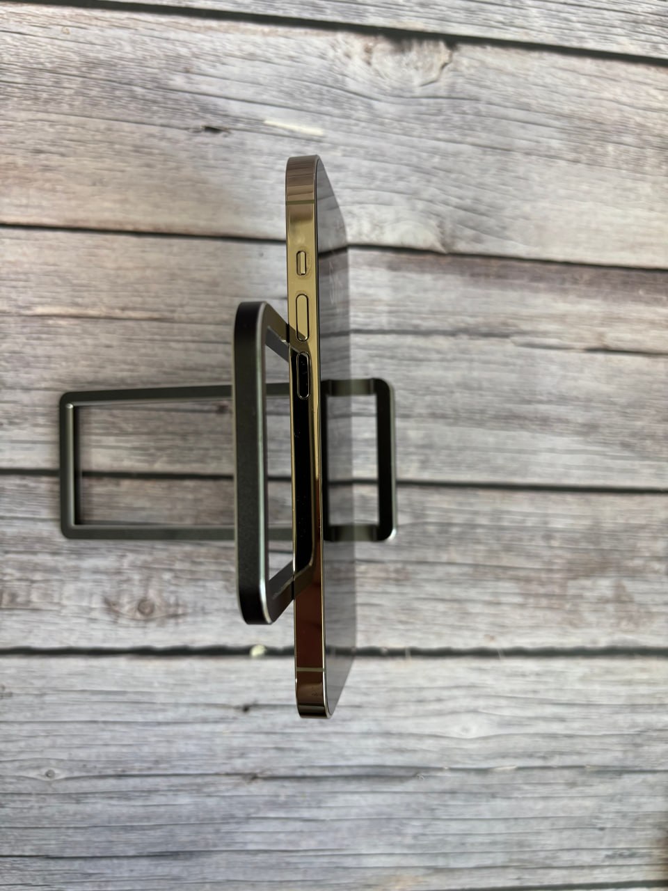 iPhone 14 Pro 256GB Gold фото 6