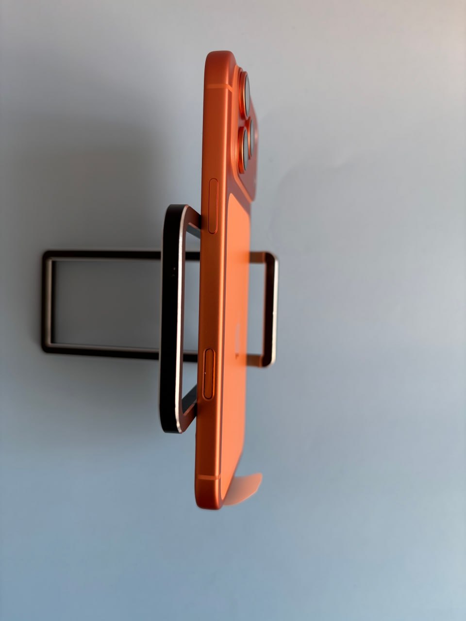 iPhone 17 Pro Max 256GB Cosmic Orange фото 3