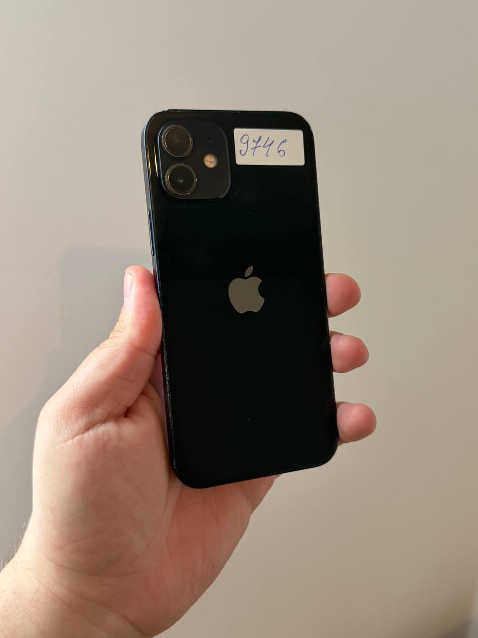 iPhone 12 64GB