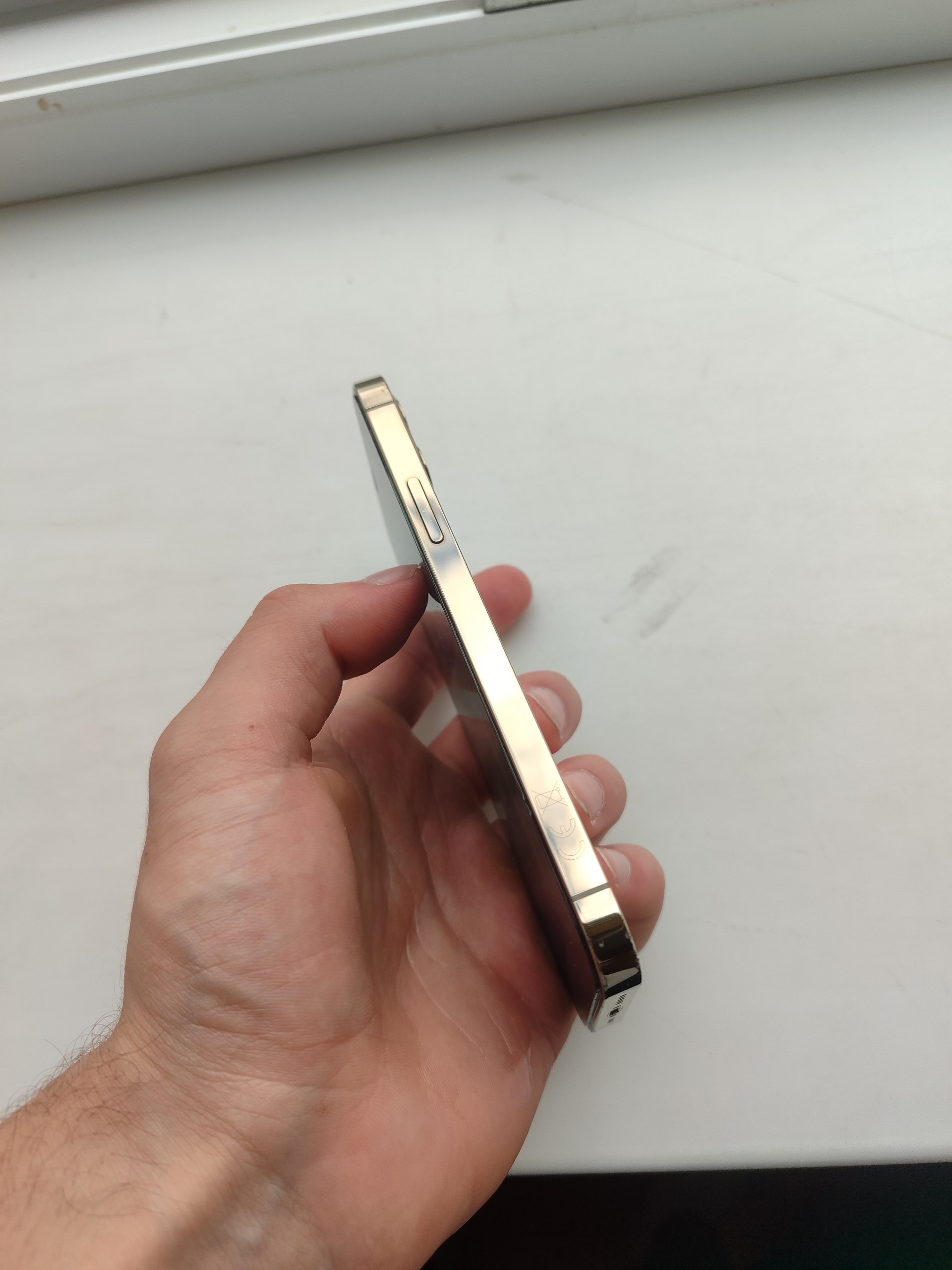 iPhone 12 Pro 128GB Gold фото 3