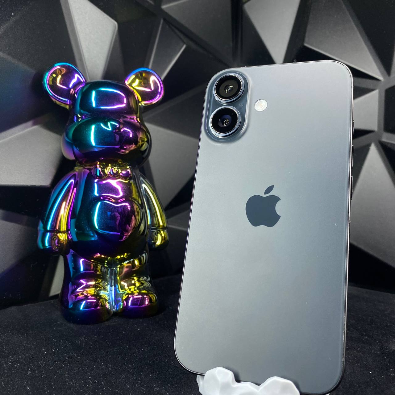 iPhone 16 128GB