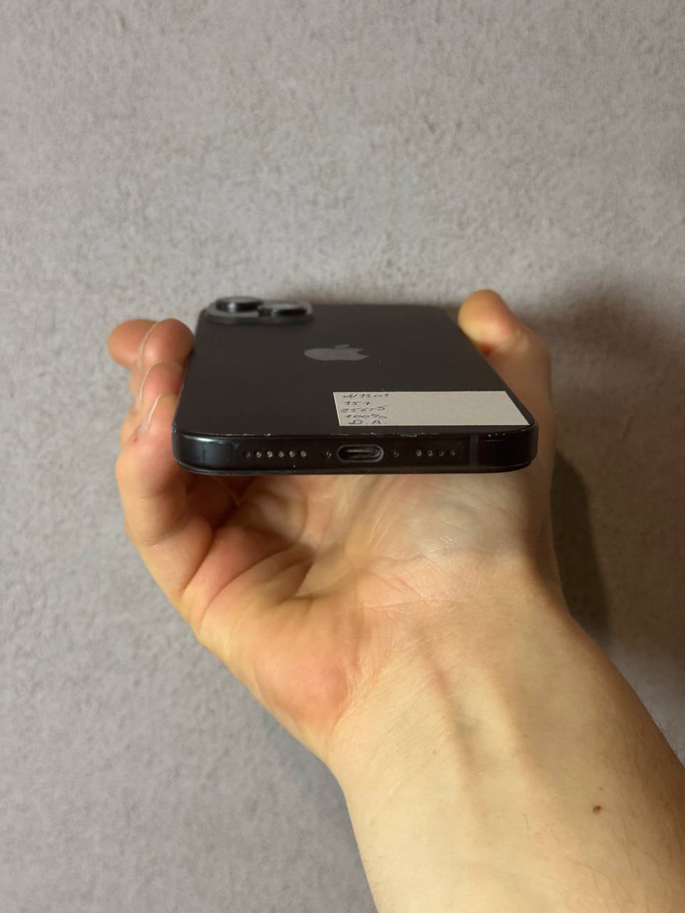 iPhone 15 Plus 256GB — фото 4