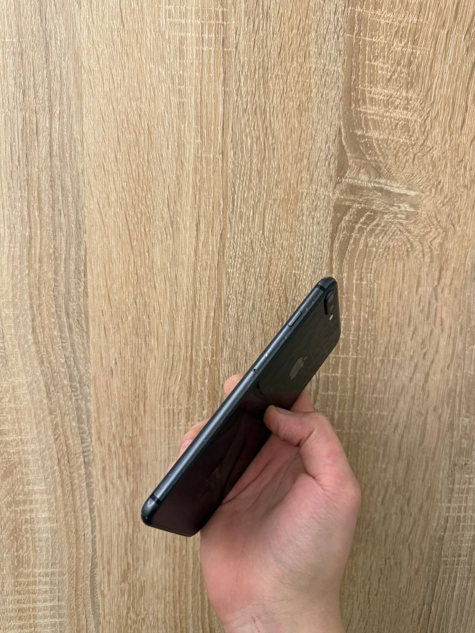 iPhone 8 Plus 64GB — фото 2