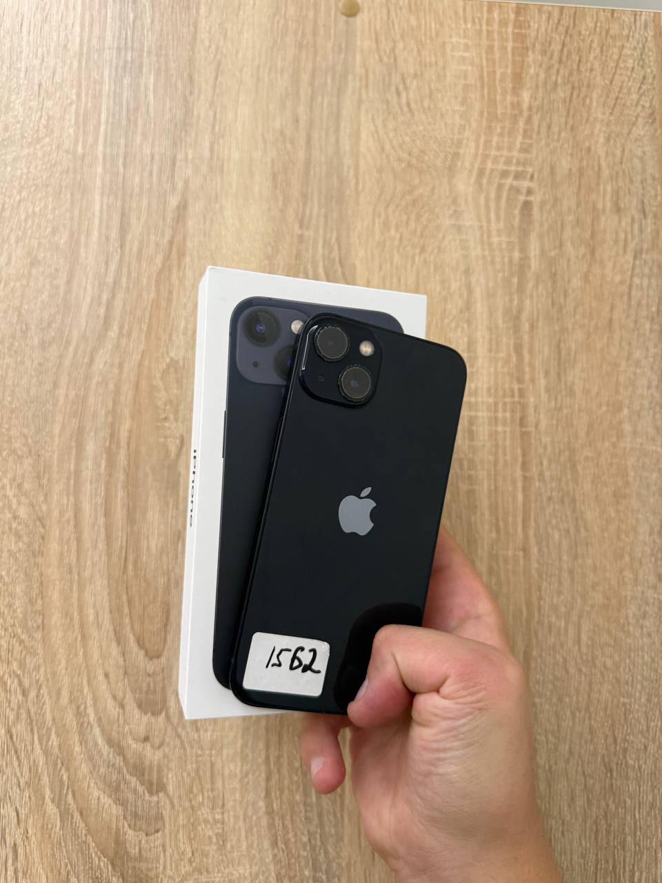 iPhone 13 128GB Starlight
