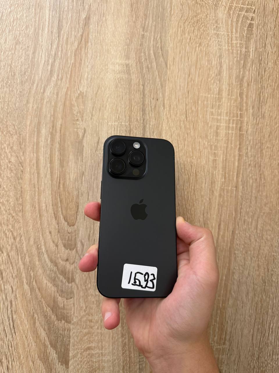 iPhone 16 Pro 128GB White Titanium