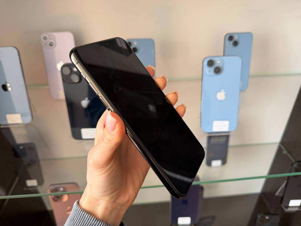 iPhone 11 Pro Max 64GB Space Gray фото 4