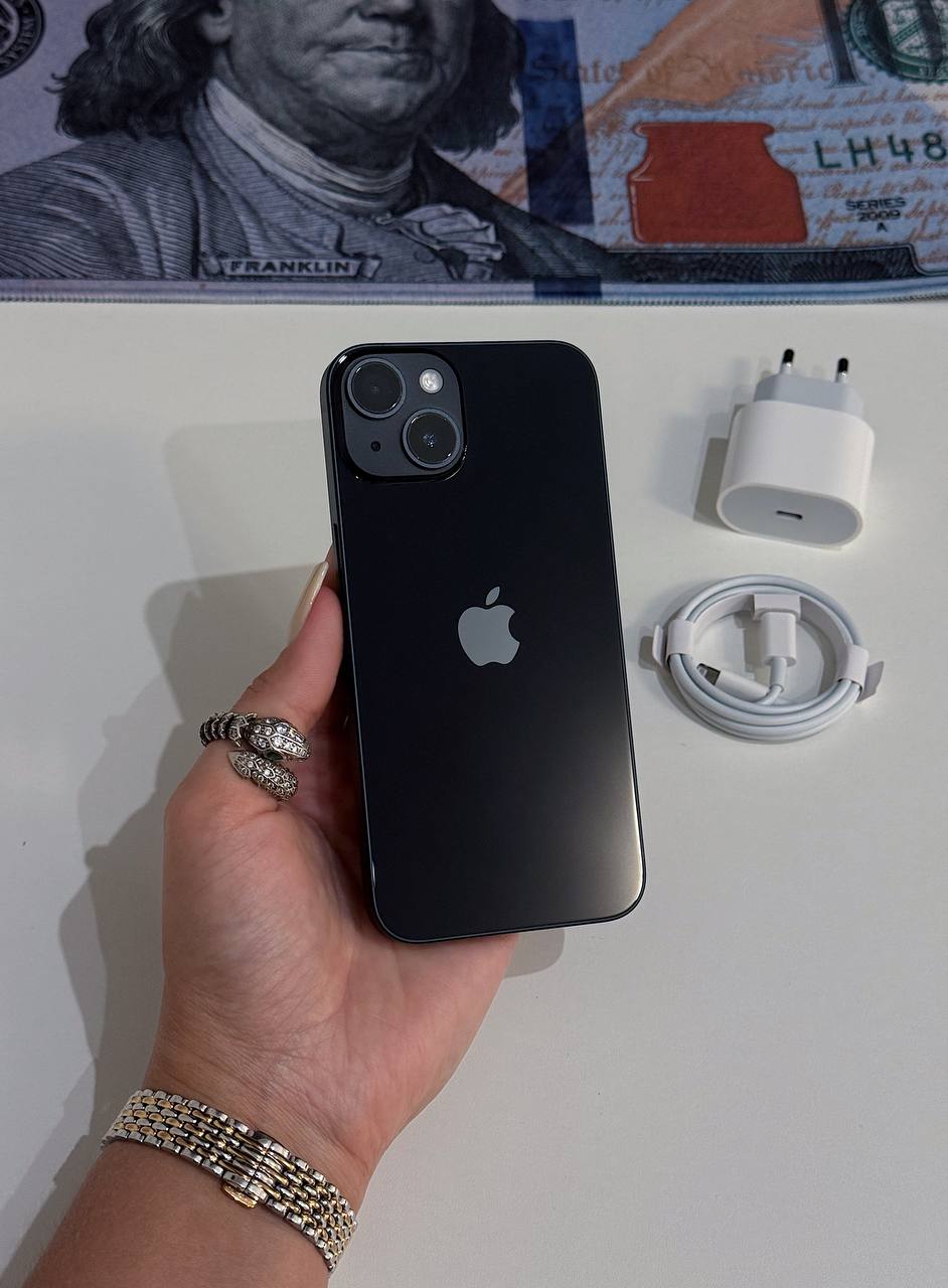 iPhone 14 256GB Starlight