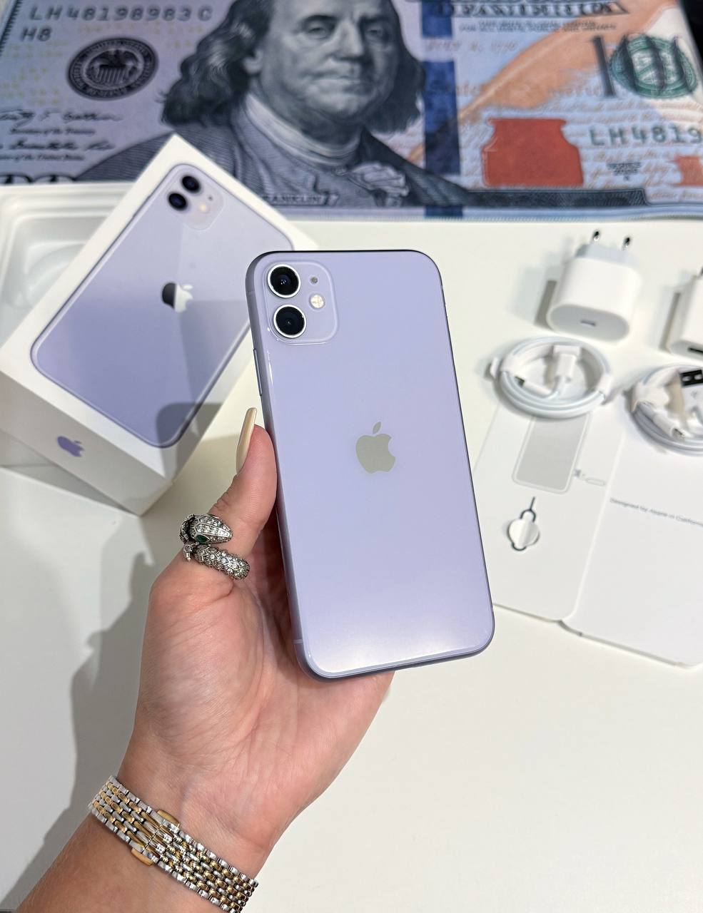 iPhone 11 128GB White