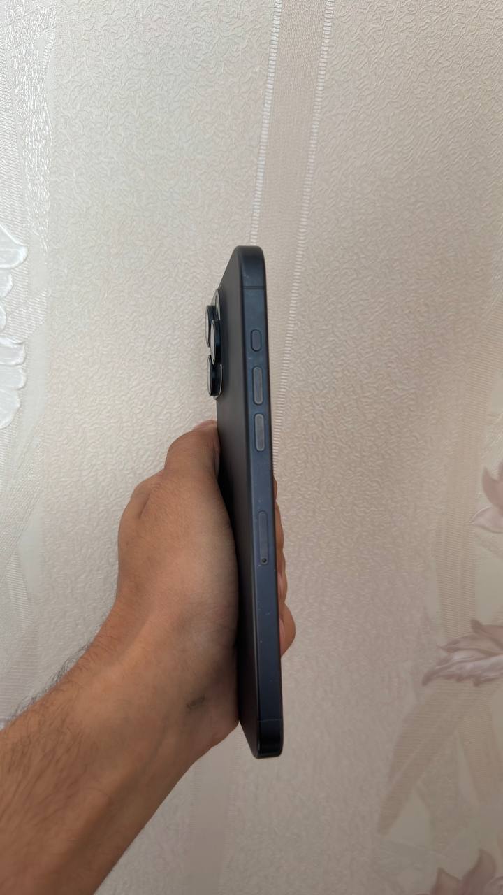 iPhone 15 Pro Max 256GB — фото 2