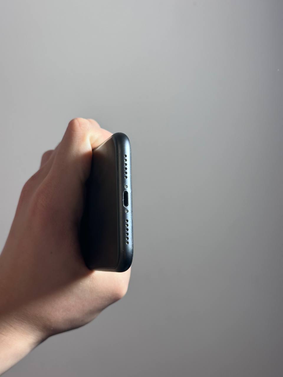 iPhone 11 64GB Black фото 6