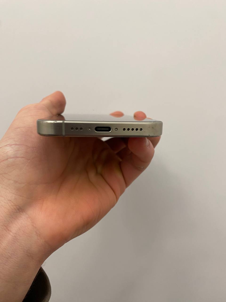 iPhone 15 Pro 1TB — фото 4