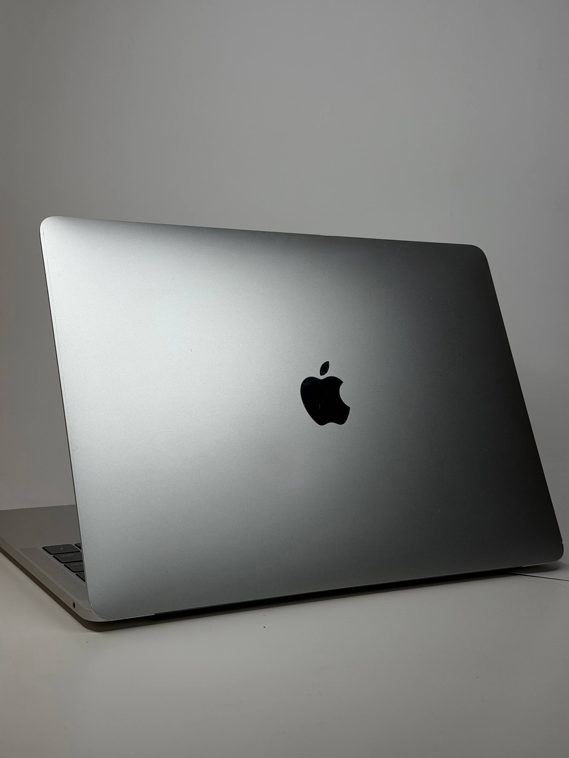 MacBook Pro 13 256GB