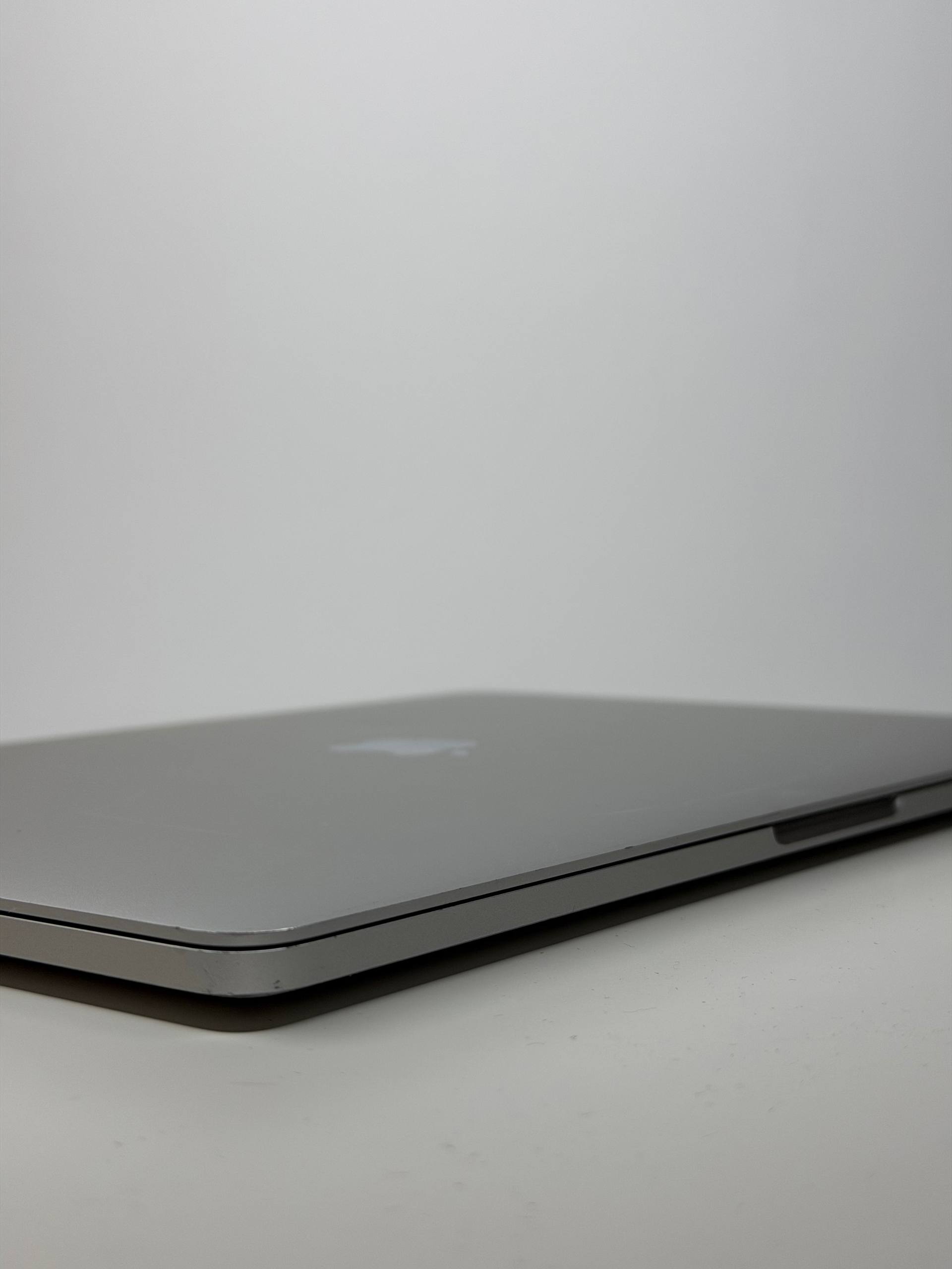 MacBook Pro 13 256GB — фото 3