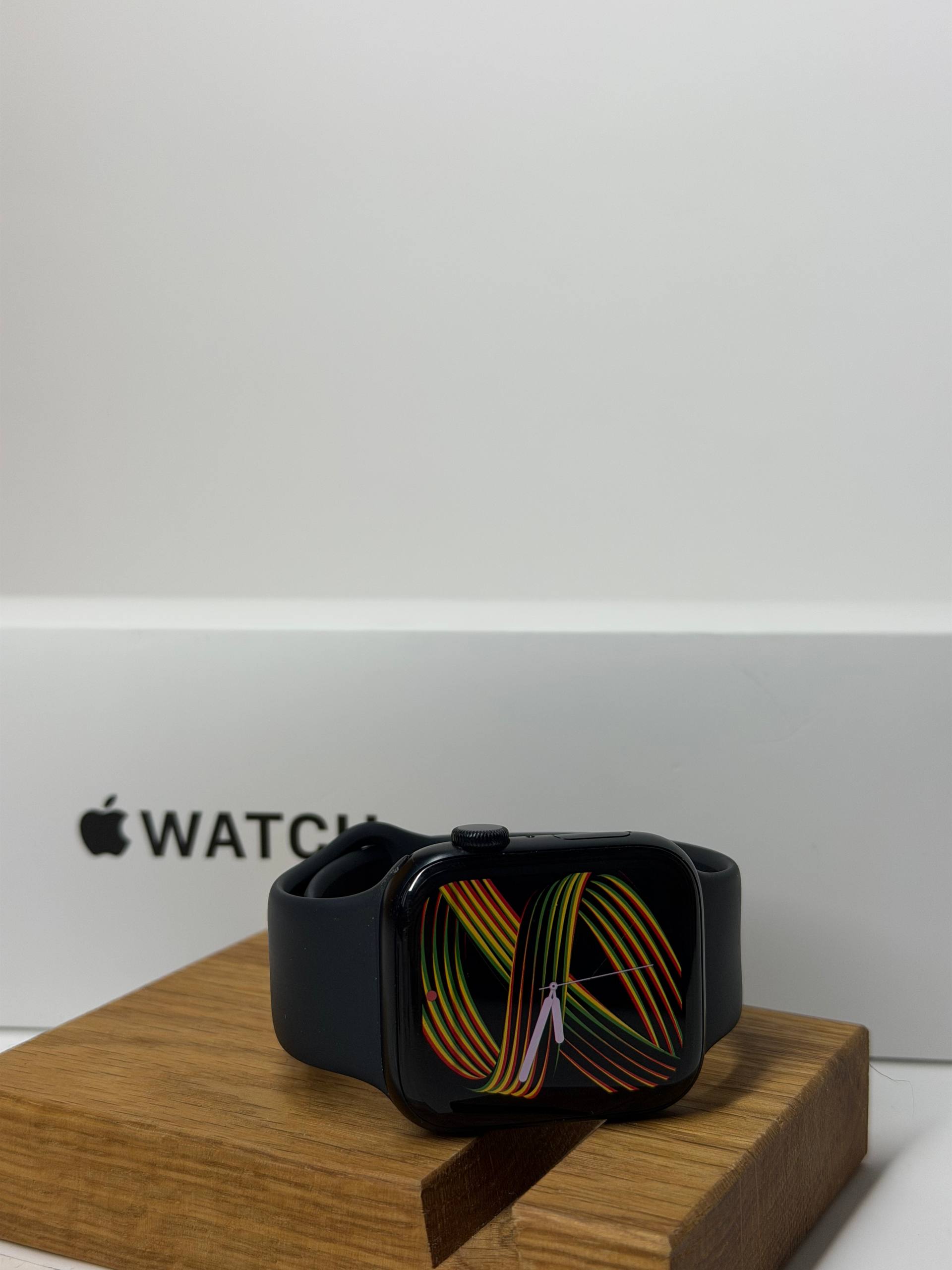 Apple Watch SE 2 44mm — фото 2