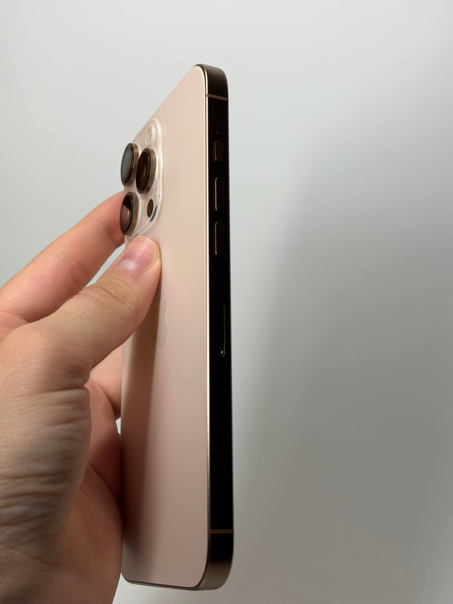 iPhone 16 Pro Max 512GB Natural Titanium фото 3