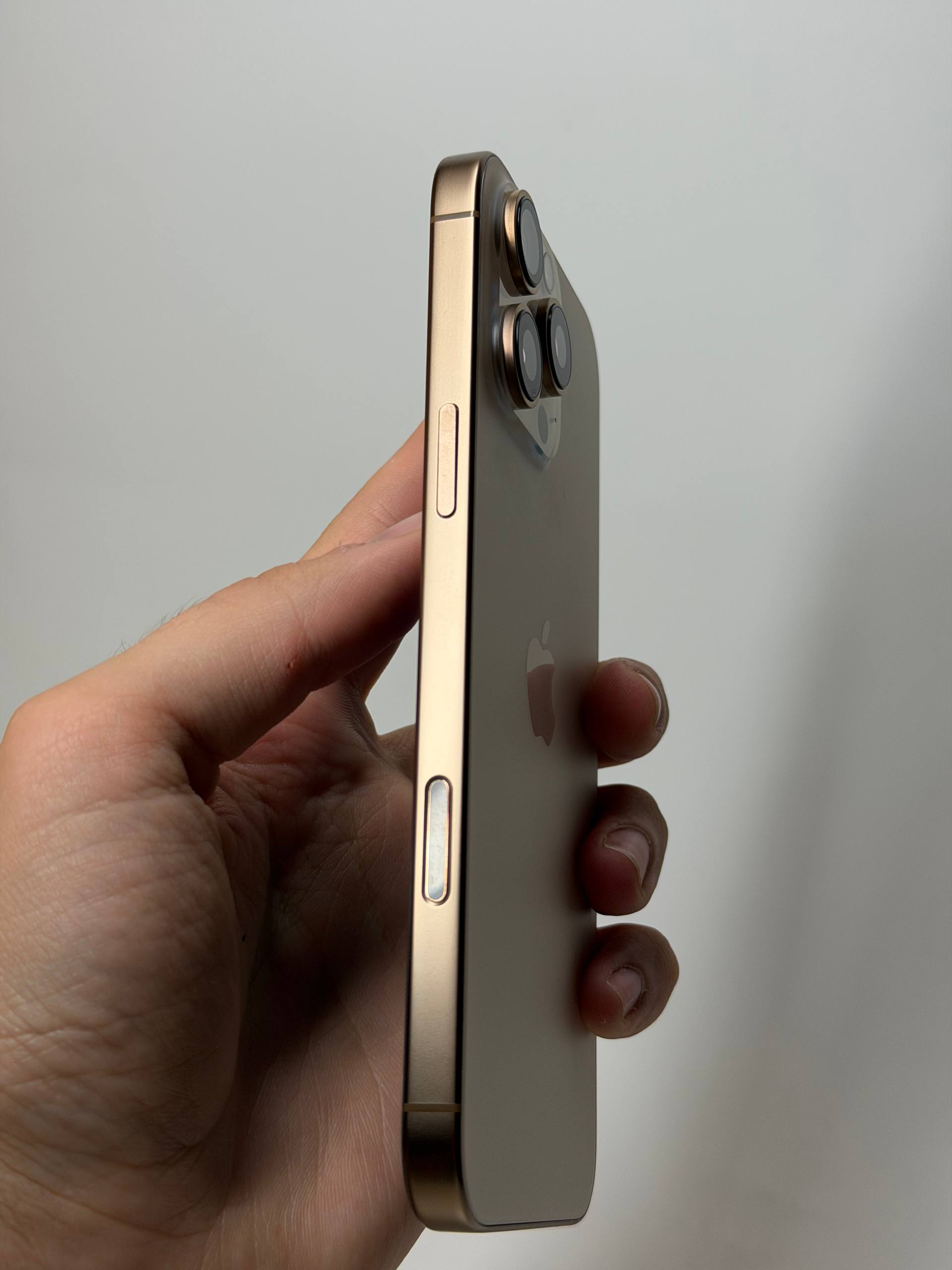 iPhone 16 Pro Max 512GB Natural Titanium фото 4