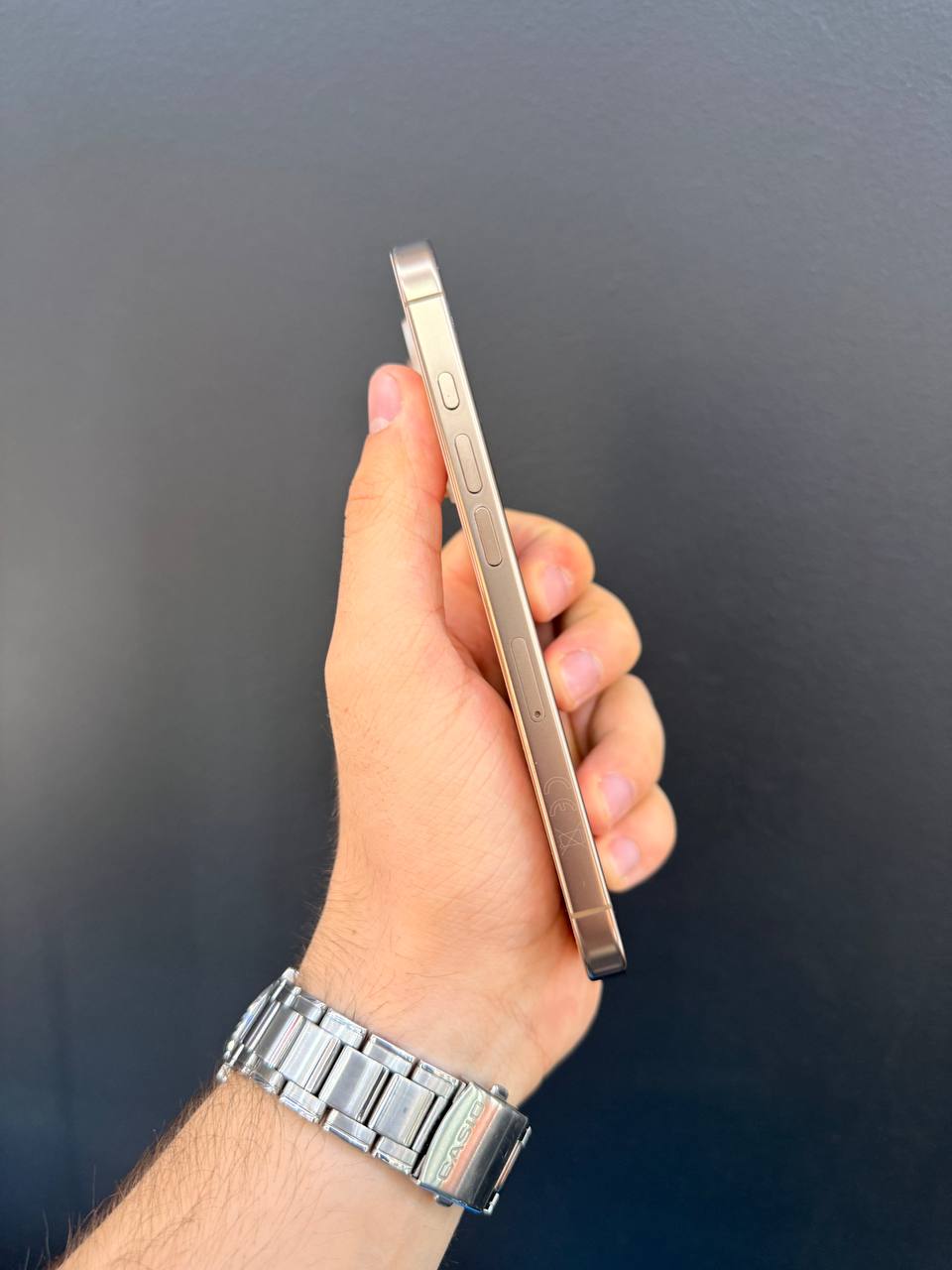 iPhone 16 Pro 128GB Natural Titanium фото 3
