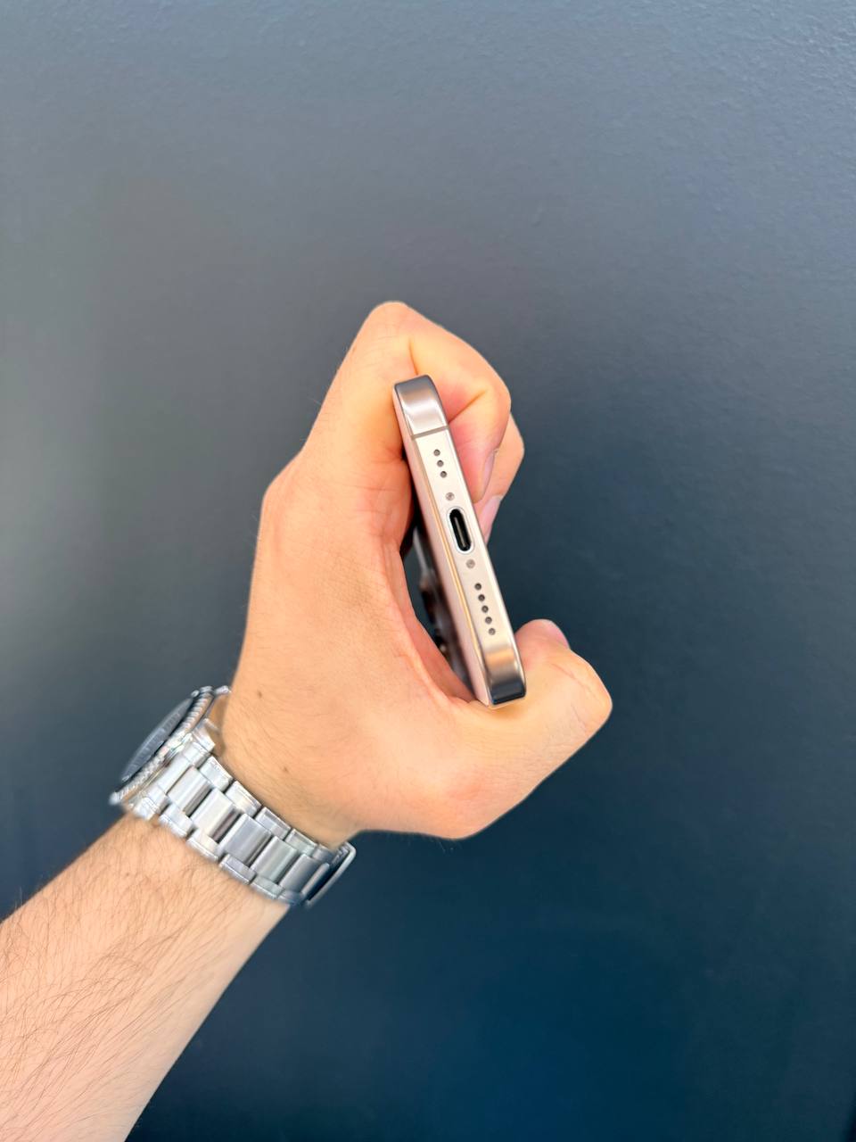 iPhone 16 Pro 128GB Natural Titanium фото 5