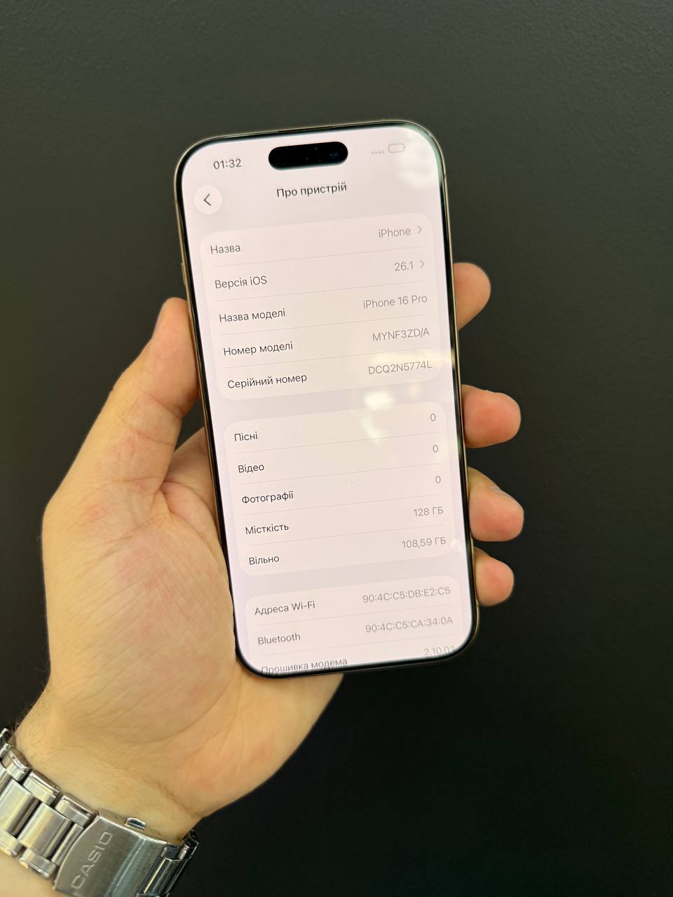 iPhone 16 Pro 128GB Natural Titanium фото 6