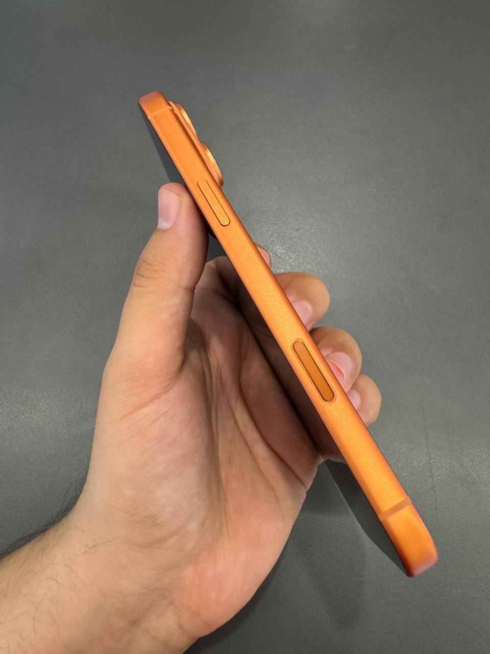 iPhone 17 Pro Max 256GB Cosmic Orange фото 4