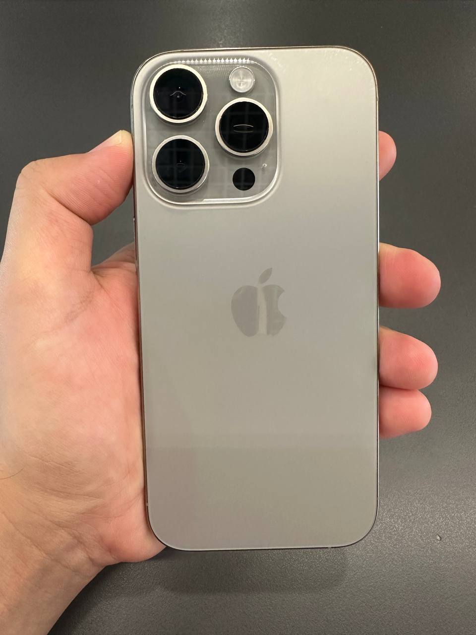 iPhone 16 Pro 256GB — фото 2
