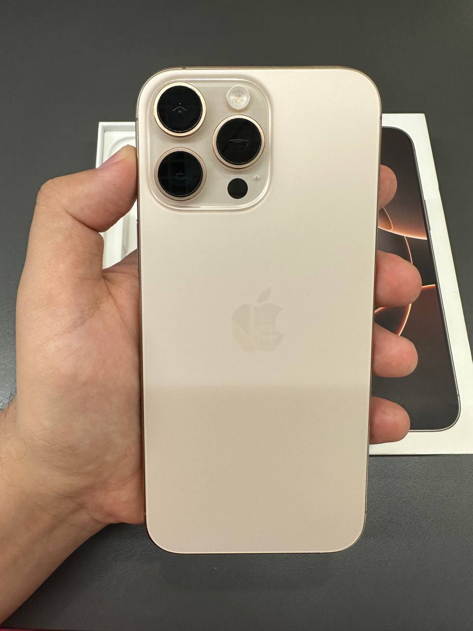 iPhone 16 Pro Max 256GB